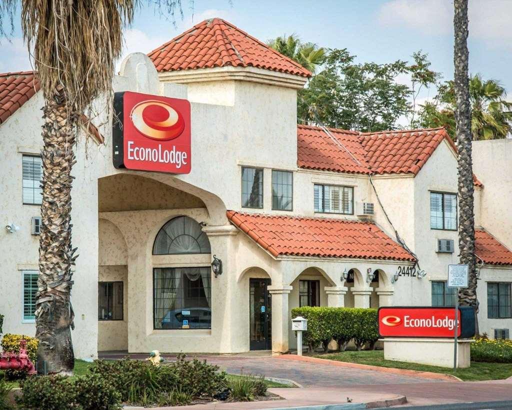 Econo Lodge Морено Вали Екстериор снимка